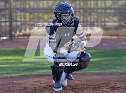 Thumbnail 1 in Willow Canyon vs. Yuma Catholic photogallery.