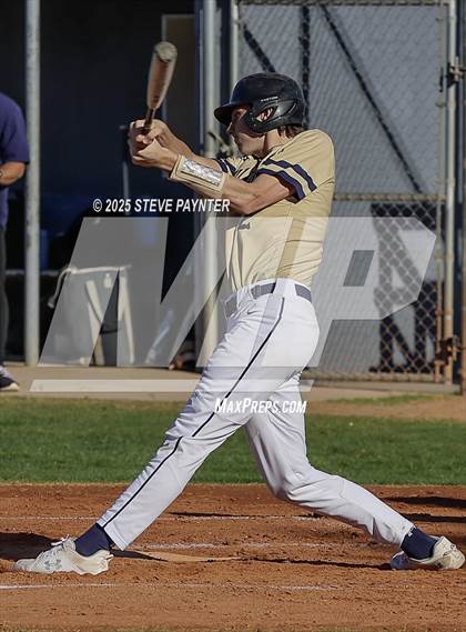 Thumbnail 3 in Willow Canyon vs. Yuma Catholic photogallery.