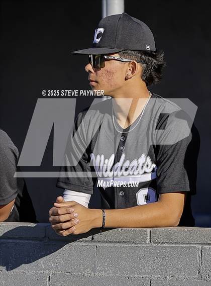 Thumbnail 2 in Willow Canyon vs. Yuma Catholic photogallery.