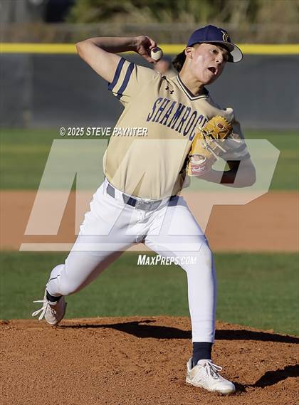Thumbnail 1 in Willow Canyon vs. Yuma Catholic photogallery.