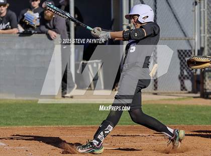 Thumbnail 2 in Willow Canyon vs. Yuma Catholic photogallery.