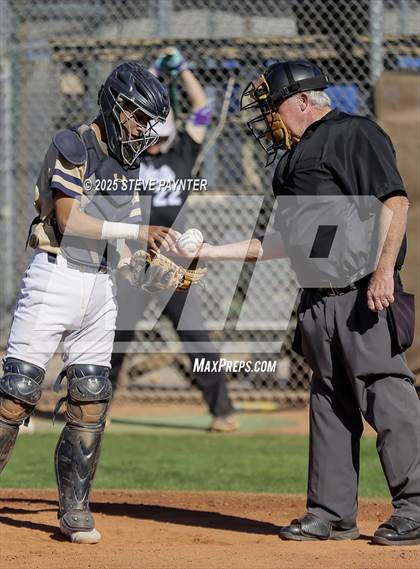 Thumbnail 3 in Willow Canyon vs. Yuma Catholic photogallery.