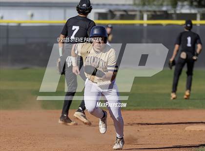 Thumbnail 3 in Willow Canyon vs. Yuma Catholic photogallery.