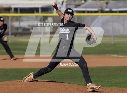 Thumbnail 2 in Willow Canyon vs. Yuma Catholic photogallery.
