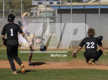 Thumbnail 2 in Willow Canyon vs. Yuma Catholic photogallery.