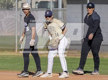 Thumbnail 2 in Willow Canyon vs. Yuma Catholic photogallery.