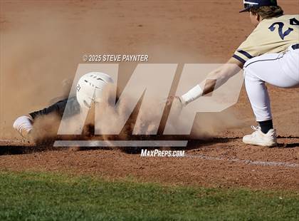 Thumbnail 2 in Willow Canyon vs. Yuma Catholic photogallery.