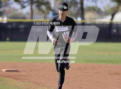 Thumbnail 3 in Willow Canyon vs. Yuma Catholic photogallery.