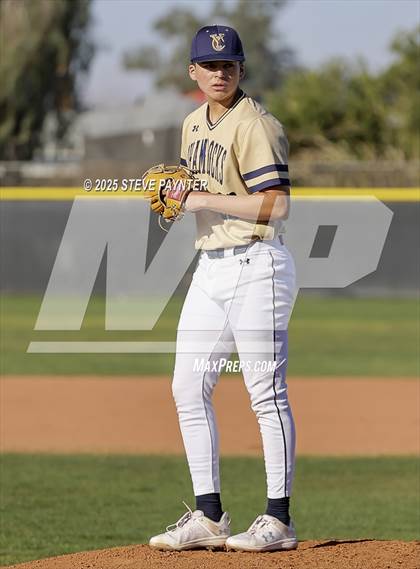Thumbnail 1 in Willow Canyon vs. Yuma Catholic photogallery.