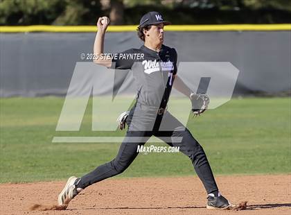 Thumbnail 1 in Willow Canyon vs. Yuma Catholic photogallery.