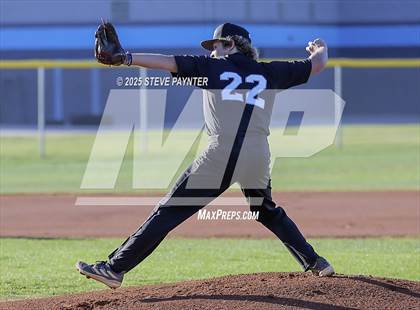 Thumbnail 2 in Willow Canyon vs. Yuma Catholic photogallery.