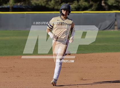 Thumbnail 3 in Willow Canyon vs. Yuma Catholic photogallery.