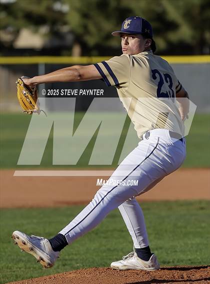Thumbnail 1 in Willow Canyon vs. Yuma Catholic photogallery.