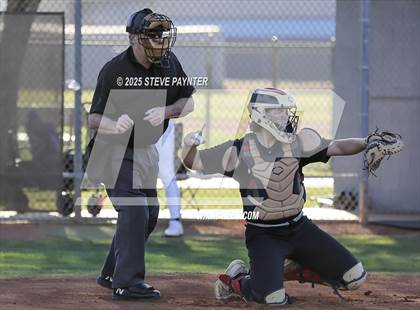 Thumbnail 3 in Willow Canyon vs. Yuma Catholic photogallery.