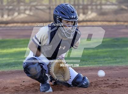 Thumbnail 2 in Willow Canyon vs. Yuma Catholic photogallery.
