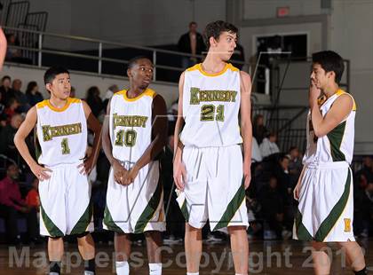 Thumbnail 2 in Chico vs. Kennedy (St. Hope Elite Hoops Classic) photogallery.