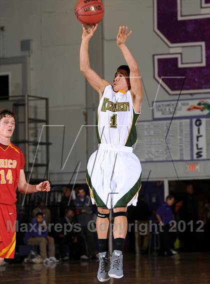 Thumbnail 1 in Chico vs. Kennedy (St. Hope Elite Hoops Classic) photogallery.