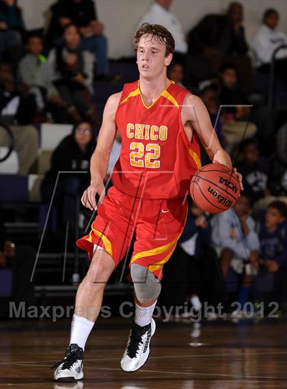 Thumbnail 3 in Chico vs. Kennedy (St. Hope Elite Hoops Classic) photogallery.