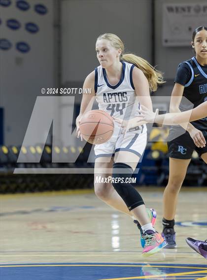 Thumbnail 3 in Aptos vs River City (Santa Cruz Warriors NorCal Invitational) photogallery.