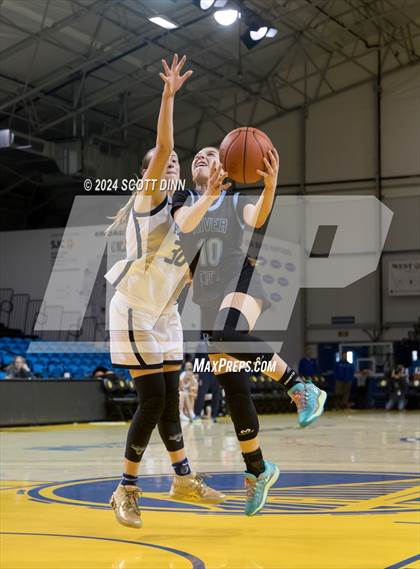 Thumbnail 1 in Aptos vs River City (Santa Cruz Warriors NorCal Invitational) photogallery.
