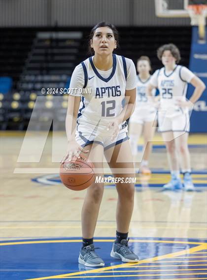 Thumbnail 3 in Aptos vs River City (Santa Cruz Warriors NorCal Invitational) photogallery.