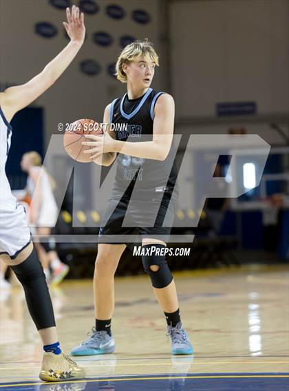 Thumbnail 1 in Aptos vs River City (Santa Cruz Warriors NorCal Invitational) photogallery.