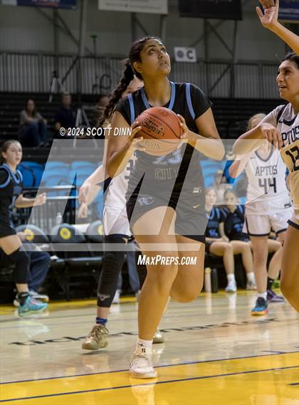 Thumbnail 3 in Aptos vs River City (Santa Cruz Warriors NorCal Invitational) photogallery.