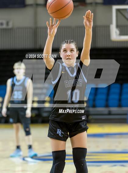 Thumbnail 3 in Aptos vs River City (Santa Cruz Warriors NorCal Invitational) photogallery.
