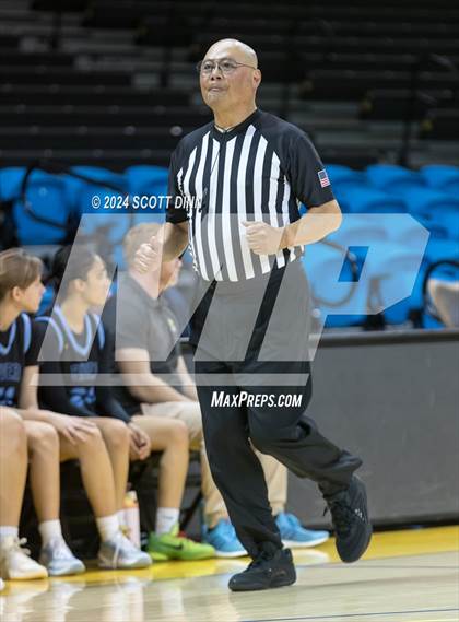 Thumbnail 1 in Aptos vs River City (Santa Cruz Warriors NorCal Invitational) photogallery.