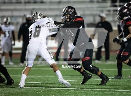 Thumbnail 3 in Victoria West vs Winn (UIL 5A D1 Region 4 Area) photogallery.