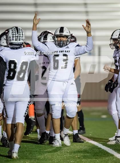 Thumbnail 2 in Victoria West vs Winn (UIL 5A D1 Region 4 Area) photogallery.