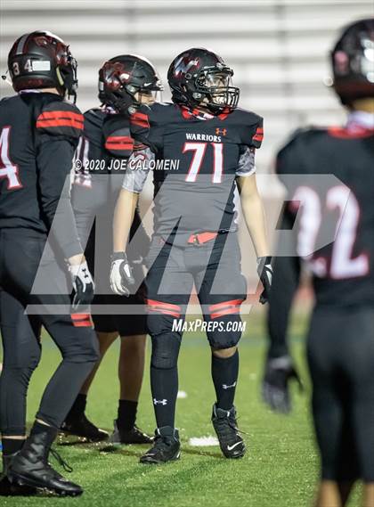 Thumbnail 3 in Victoria West vs Winn (UIL 5A D1 Region 4 Area) photogallery.