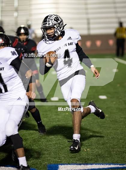 Thumbnail 2 in Victoria West vs Winn (UIL 5A D1 Region 4 Area) photogallery.