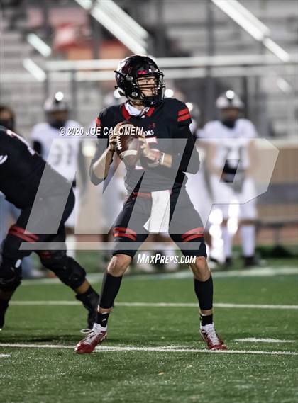 Thumbnail 1 in Victoria West vs Winn (UIL 5A D1 Region 4 Area) photogallery.