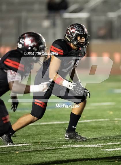 Thumbnail 3 in Victoria West vs Winn (UIL 5A D1 Region 4 Area) photogallery.