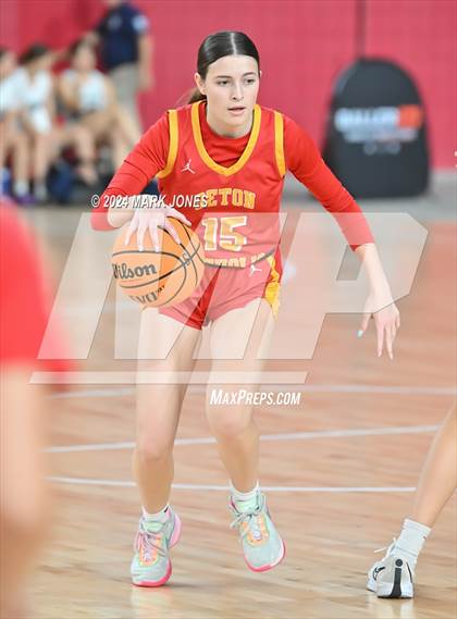 Thumbnail 3 in Seton Catholic vs. Miami (Section 7) photogallery.