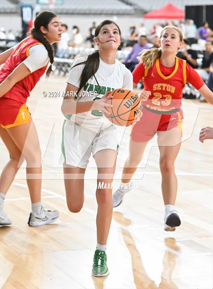 Thumbnail 1 in Seton Catholic vs. Miami (Section 7) photogallery.