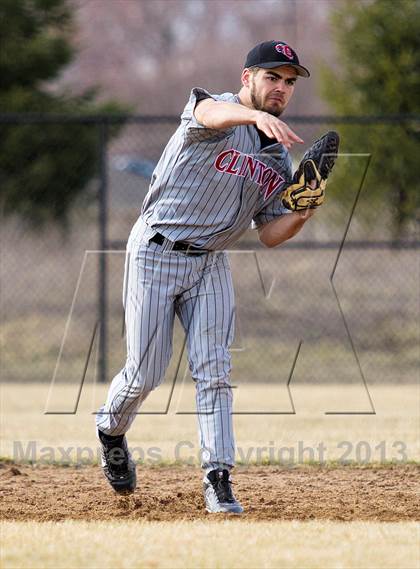 Thumbnail 3 in Clinton vs. Grass Lake photogallery.