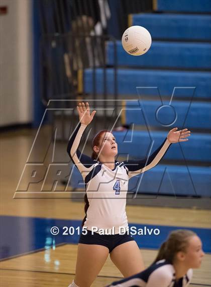 Thumbnail 1 in Valor Christian @ Mullen photogallery.