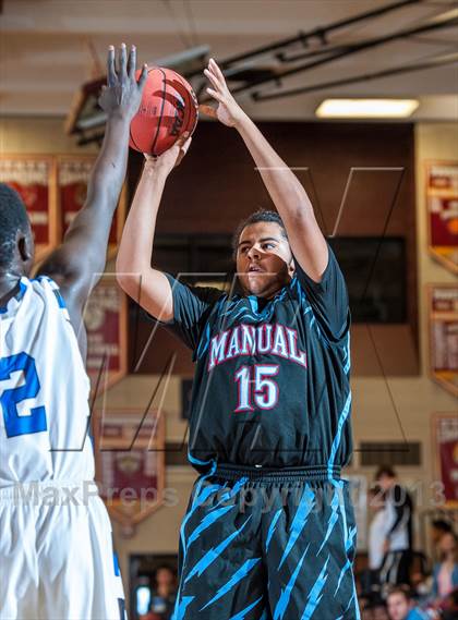 Thumbnail 2 in Manual vs. Alameda (Ponderosa Invitational) photogallery.