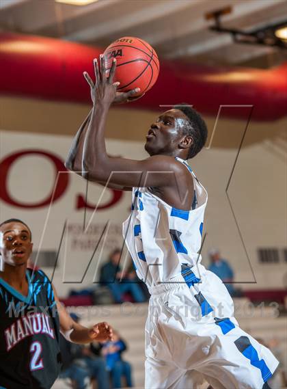 Thumbnail 1 in Manual vs. Alameda (Ponderosa Invitational) photogallery.