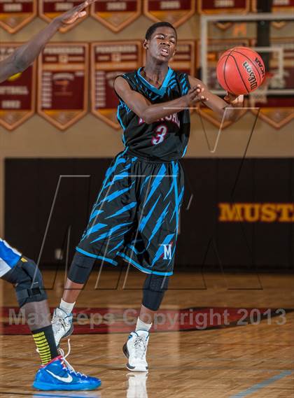 Thumbnail 3 in Manual vs. Alameda (Ponderosa Invitational) photogallery.