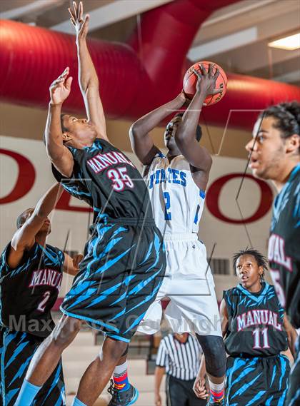 Thumbnail 2 in Manual vs. Alameda (Ponderosa Invitational) photogallery.