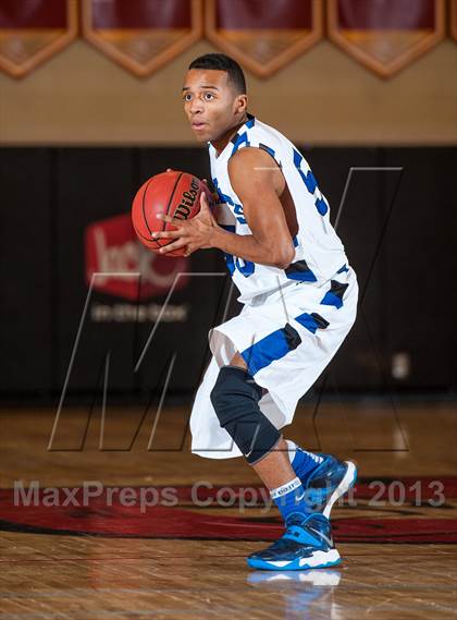 Thumbnail 2 in Manual vs. Alameda (Ponderosa Invitational) photogallery.