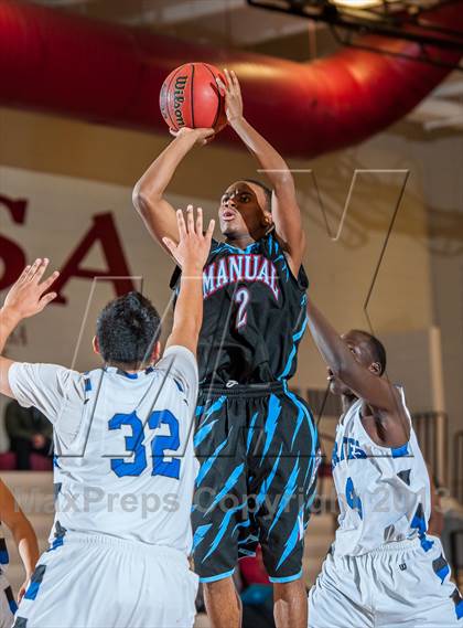 Thumbnail 2 in Manual vs. Alameda (Ponderosa Invitational) photogallery.