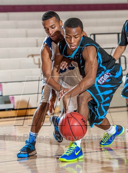 Thumbnail 1 in Manual vs. Alameda (Ponderosa Invitational) photogallery.