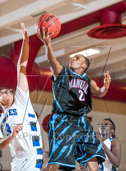 Thumbnail 1 in Manual vs. Alameda (Ponderosa Invitational) photogallery.