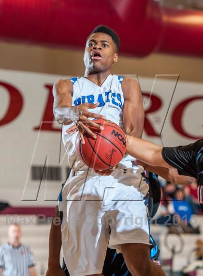 Thumbnail 3 in Manual vs. Alameda (Ponderosa Invitational) photogallery.
