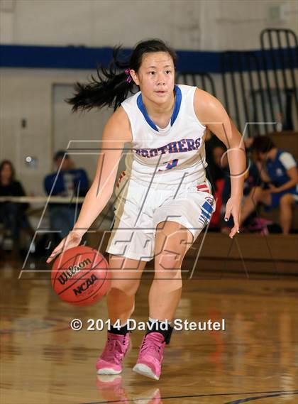 Thumbnail 2 in River City vs. Christian Brothers (Christian Brothers Holiday Classic) photogallery.