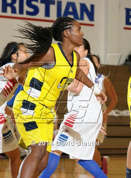 Thumbnail 1 in River City vs. Christian Brothers (Christian Brothers Holiday Classic) photogallery.